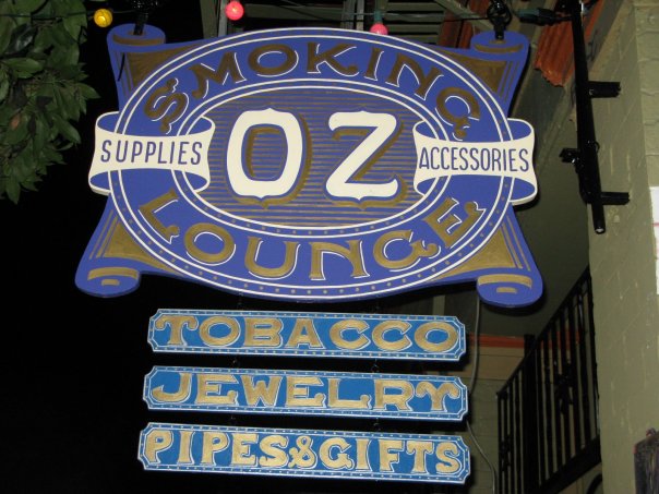 Oz Smoking Lounge Logo