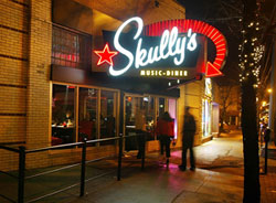 Skully's Music-Diner Logo