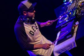 DJ Shadow & Salva Slideshow / Gothic Theatre (Englewood, CO) / 9-26-2013